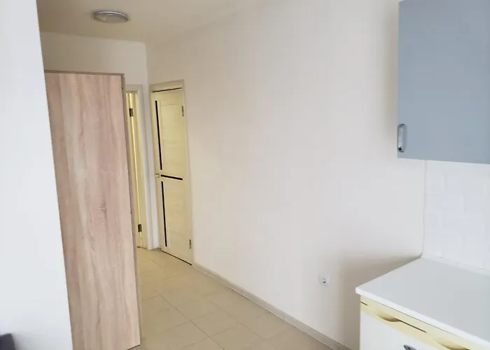 сонячне 公寓