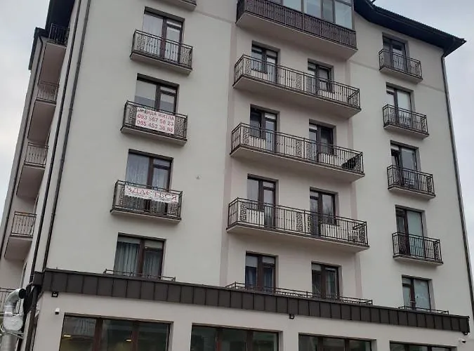 сонячне * 波利亚纳